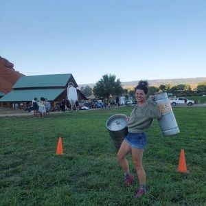 Meet your Posher, Chrissy